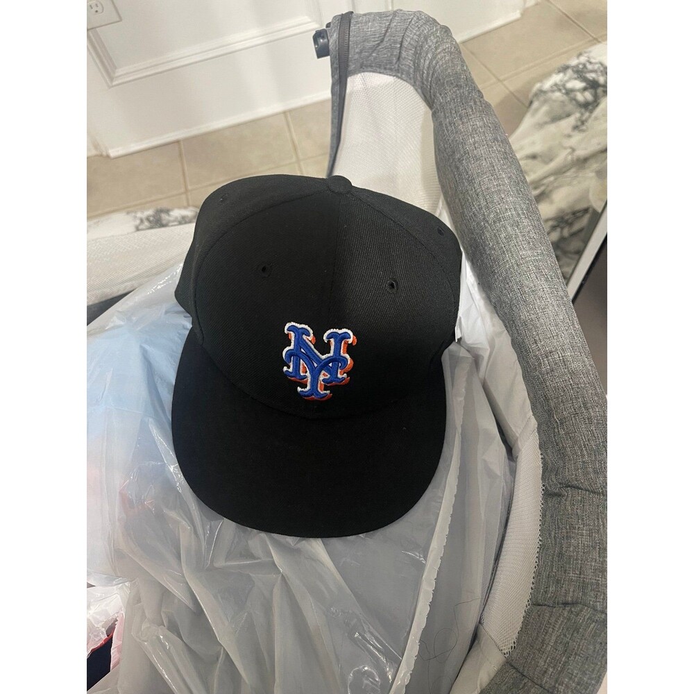 New Era men’s met fitted